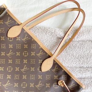 Louis Vuitton Neverfull Monogram MM